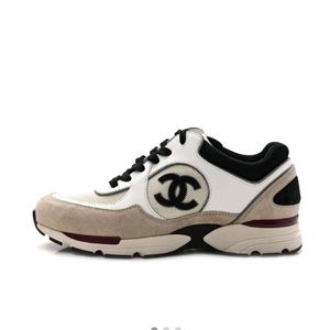 Chanel Sneakers, 39